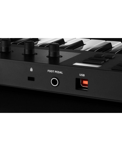 Native Instruments - KOMPLETE KONTROL M32