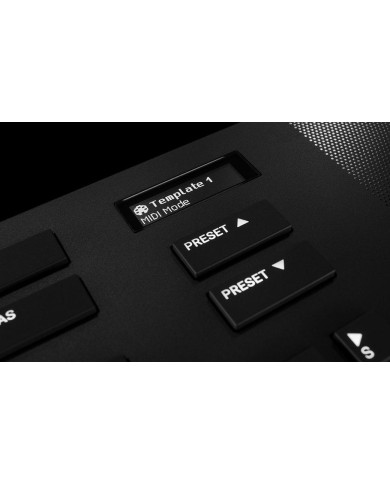 Native Instruments - KOMPLETE KONTROL M32