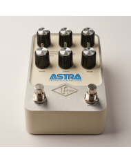 UNIVERSAL AUDIO UAFX ASTRA MODULATION MACHINE