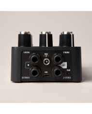UNIVERSAL AUDIO UAFX STARLIGHT ECHO STATION
