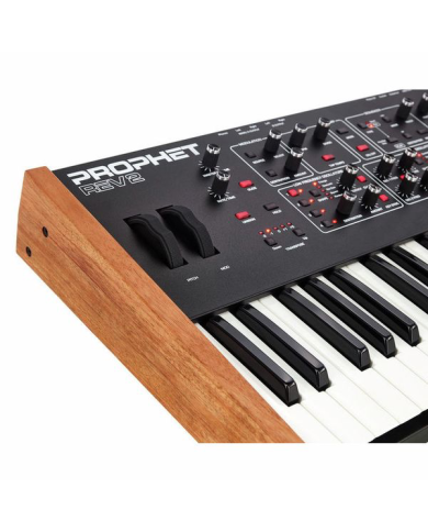 Sequential Prophet REV2-16