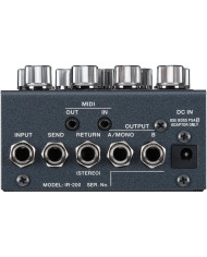 Boss - Pédale d'effet / ampli et IR de baffle IR-200