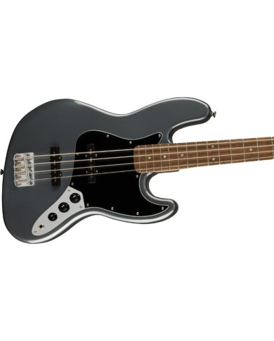 Squier - Basse Affinity Jazz Bass, Laurel Fingerboard, Black Pickguard, Charcoal Frost Metallic