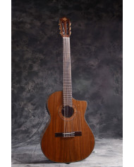 MARTINEZ Crossover MP14-OV  - Guitare classique 4/4 - Electro-acoustique